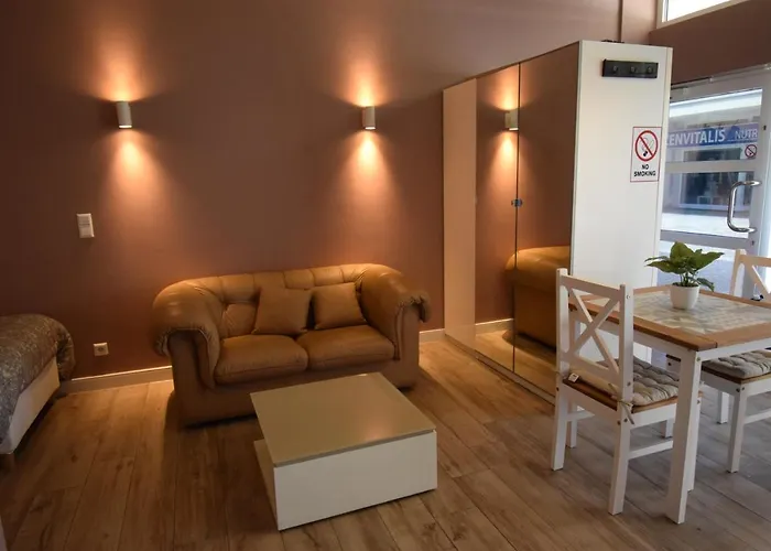 Connie\'S Apartments