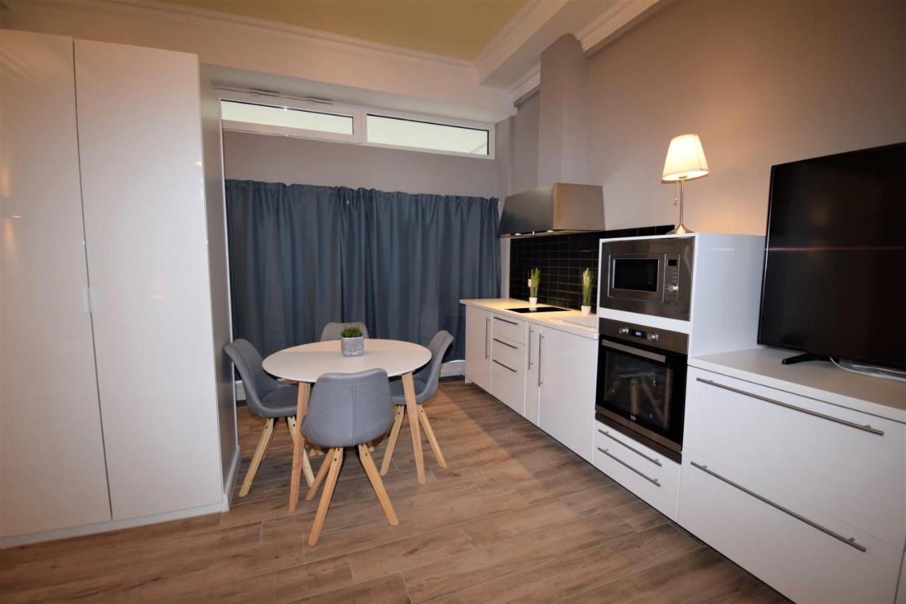 Connie's Apartament *